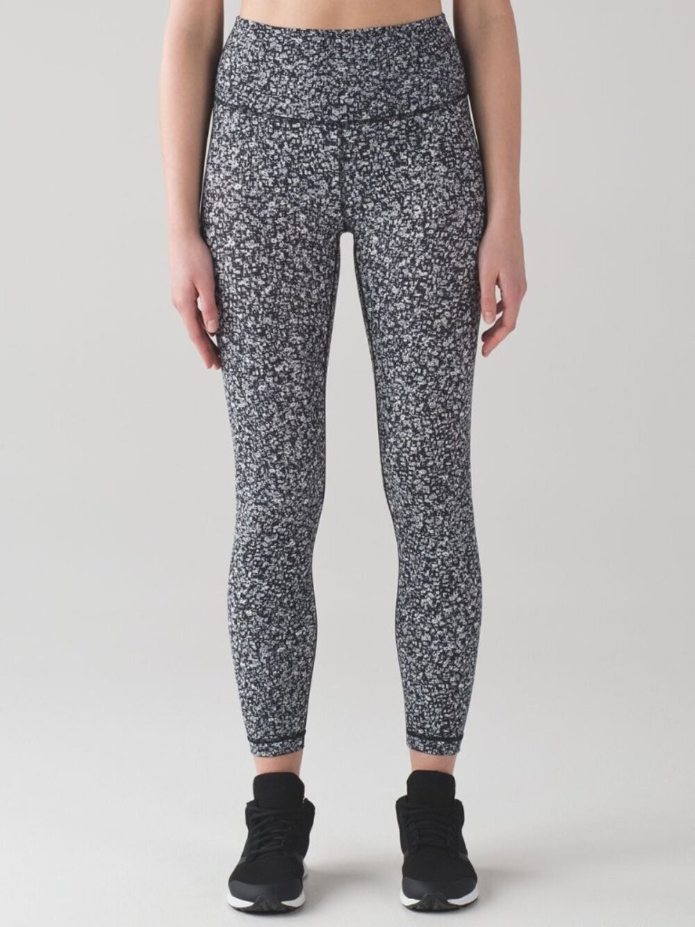 Lululemon Wunder Under Hi-Rise 7/8 Tight Yoga Workout Athleisure White Black - 4